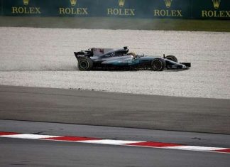 Тото Вольф: Очевидно, что наш автомобиль работает неправильно