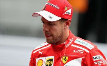Льюис Хэмилтон посочувствовал очередной неудаче Себастьяна Феттеля