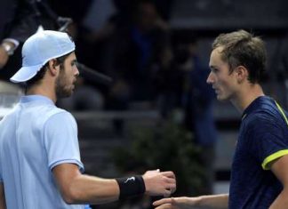 Медведев обыграл Хачанова в матче молодежного итогового турнира АТР в Милане