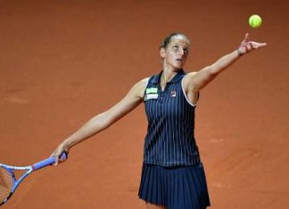 Чешка Каролина Плишкова проиграла во втором круге теннисного турнира в Риме