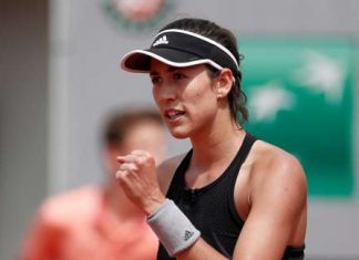 Гарбинье Мугуруса вышла в третий круг Открытого чемпионата Франции