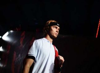 Рублев сообщил, что вернется на корт на турнире в Умаге