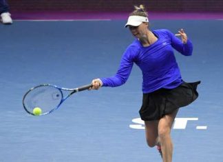 Звонарева не смогла выйти в третий круг турнира в Бухаресте