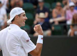 Джон Изнер вышел в четвертьфинал Уимблдона