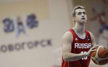 Сборная России уступила Франции в отборочном турнире КМ-2019